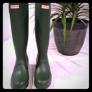 Hunter Boots Tall Matte size 8